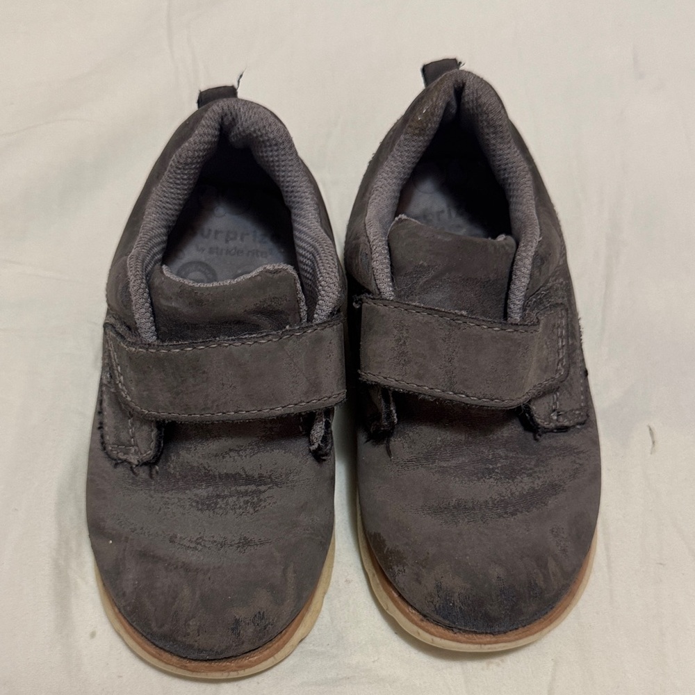 Surprize by Stride Rite Winston Machine Washable Grey Velcro Toddler Shoes 8